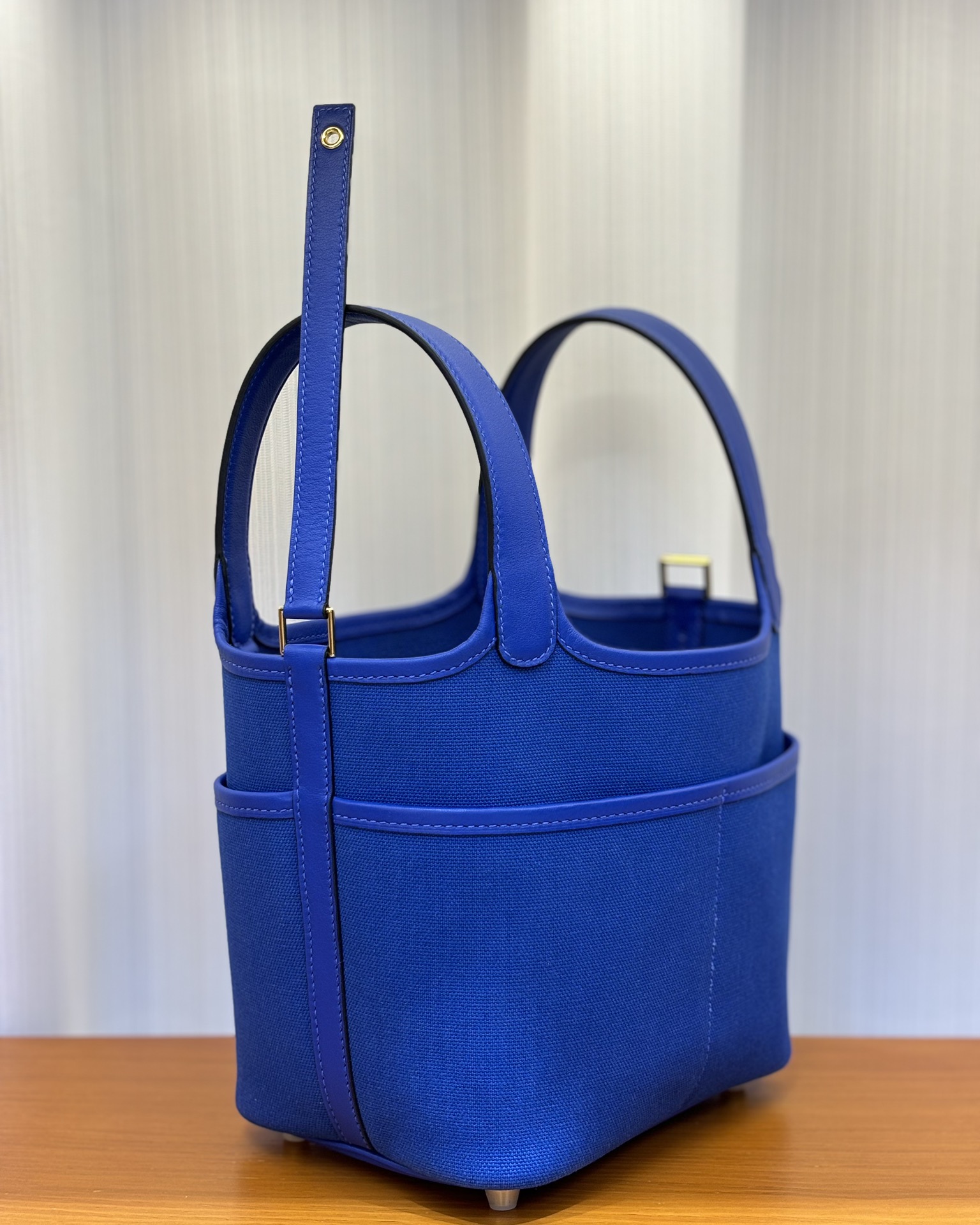 Hermes Picotin Lock 18 Pocket Bag In Blue